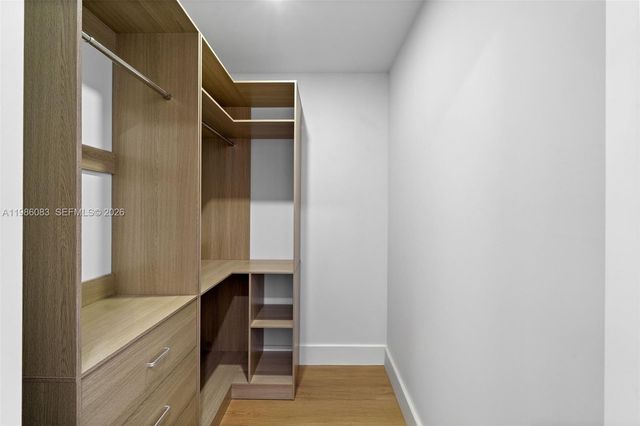 2479 NE 192nd St 208, Miami, FL 33180