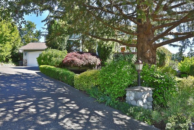 2441 Hillis Drive, Langley, WA 98260