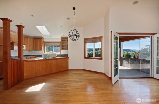 2441 Hillis Drive, Langley, WA 98260