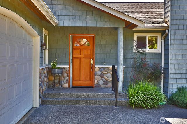 2441 Hillis Drive, Langley, WA 98260