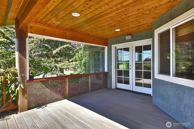 2441 Hillis Drive, Langley, WA 98260