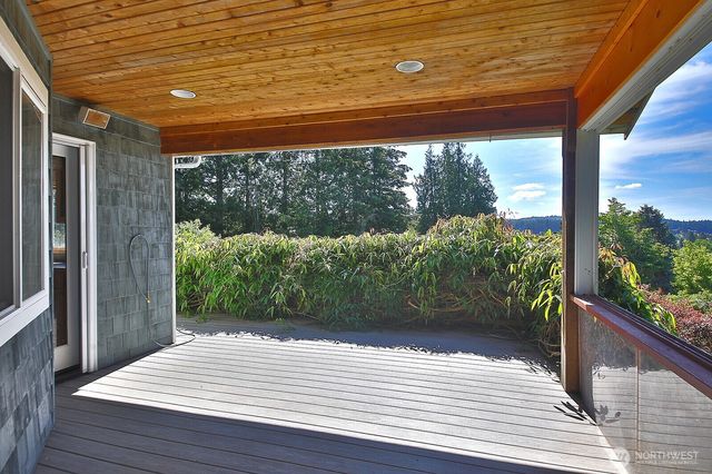 2441 Hillis Drive, Langley, WA 98260