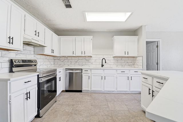 2 Pinon Court, Odessa, TX 79765