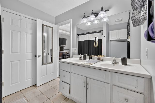 111 Bryan James Ln, Portland, TN 37148