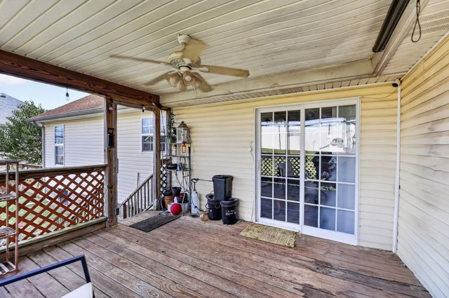 111 Bryan James Ln, Portland, TN 37148