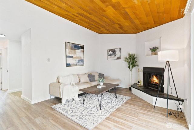 1840 Central Place S #H88, Kent, WA 98030