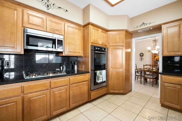 30012 Mckenna Heights, Valley Center, CA 92082