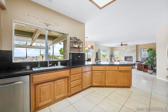 30012 Mckenna Heights, Valley Center, CA 92082
