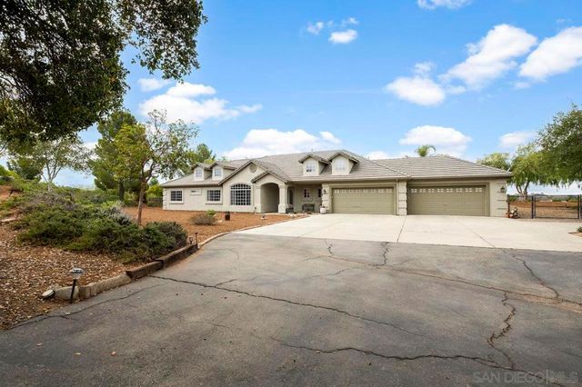 30012 Mckenna Heights, Valley Center, CA 92082