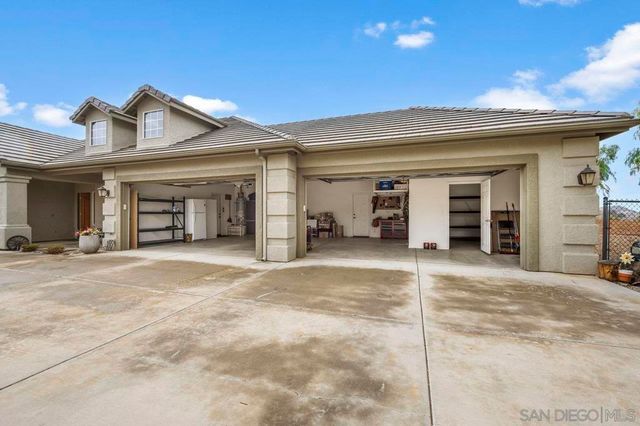 30012 Mckenna Heights, Valley Center, CA 92082