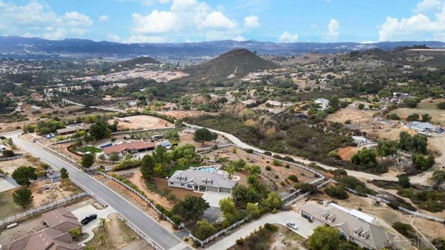 30012 Mckenna Heights, Valley Center, CA 92082