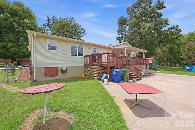 456 Swearing Creek Drive, Lexington, NC 27292
