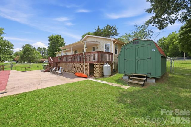 456 Swearing Creek Drive, Lexington, NC 27292