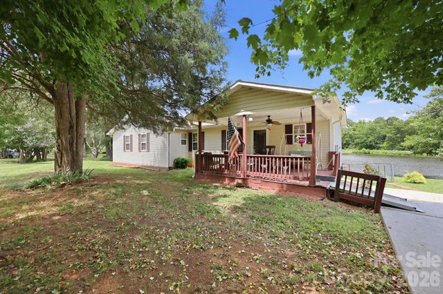 456 Swearing Creek Drive, Lexington, NC 27292