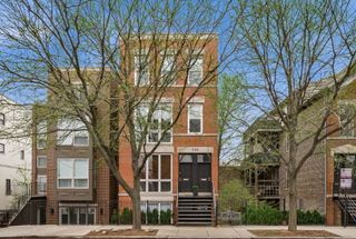 1123 W Chestnut Street 2E, Chicago, IL 60642