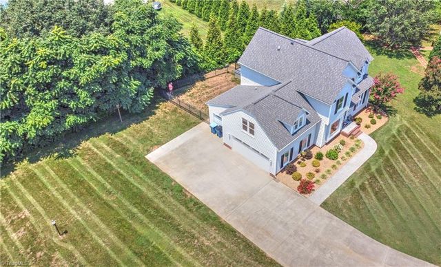 111 Lonetree Court, Advance, NC 27006