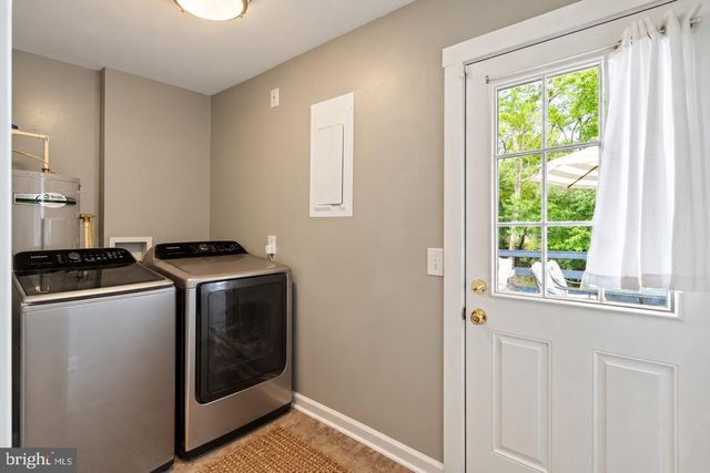 714 SCOTT DR, Fredericksburg, VA 22405
