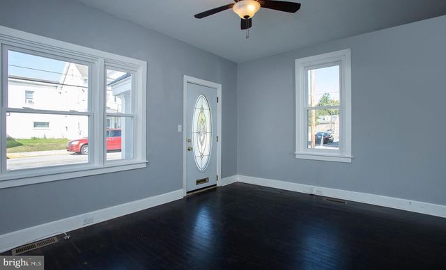 340 S WOOD ST, Middletown, PA 17057