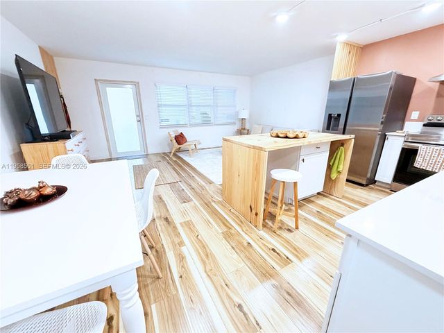 2130 Cambridge F 213o, Deerfield Beach, FL 33442