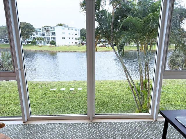 2130 Cambridge F 213o, Deerfield Beach, FL 33442