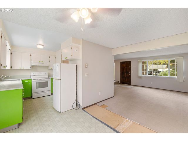 7813 Ne 14TH St, Vancouver, WA 98664