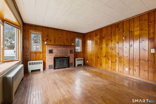 110 Wilkins Avenue, Bridgeport, CT 06606