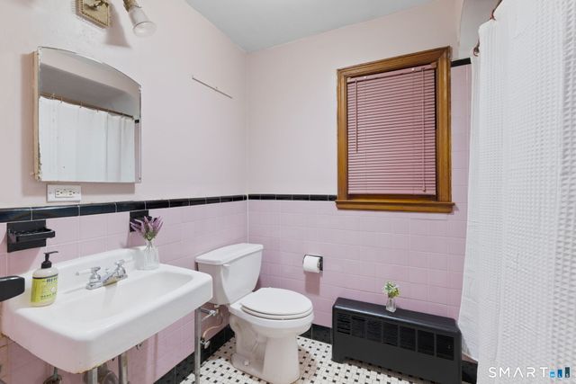 110 Wilkins Avenue, Bridgeport, CT 06606