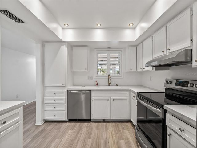 3935 PANOLA LANE 183, Sarasota, FL 34232