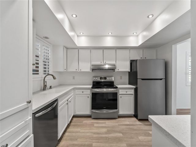 3935 PANOLA LANE 183, Sarasota, FL 34232