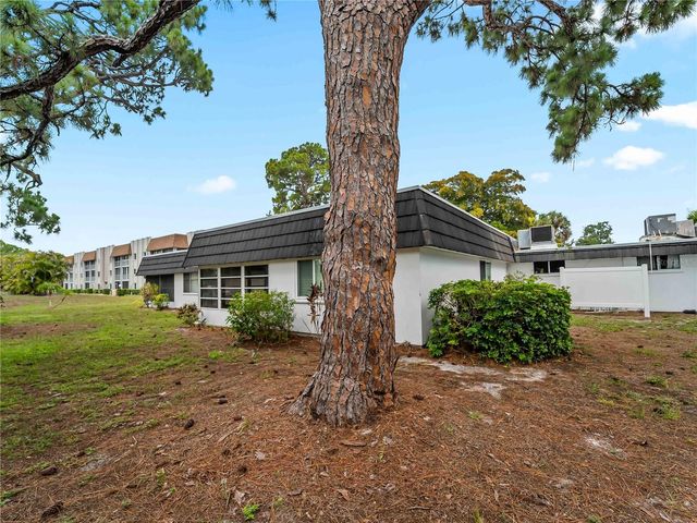 3935 PANOLA LANE 183, Sarasota, FL 34232