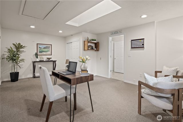 24908 Lake Wilderness Country Club Drive SE, Maple Valley, WA 98038