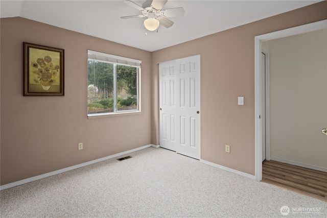 24908 Lake Wilderness Country Club Drive SE, Maple Valley, WA 98038