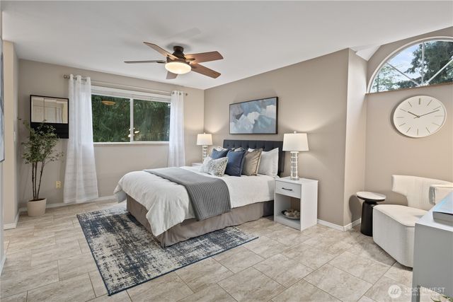 24908 Lake Wilderness Country Club Drive SE, Maple Valley, WA 98038