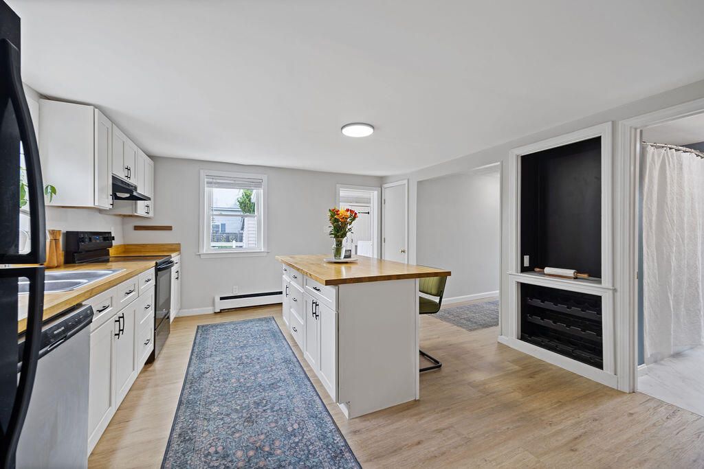 22 Raymond Street, Biddeford, ME 04005 — photo 3