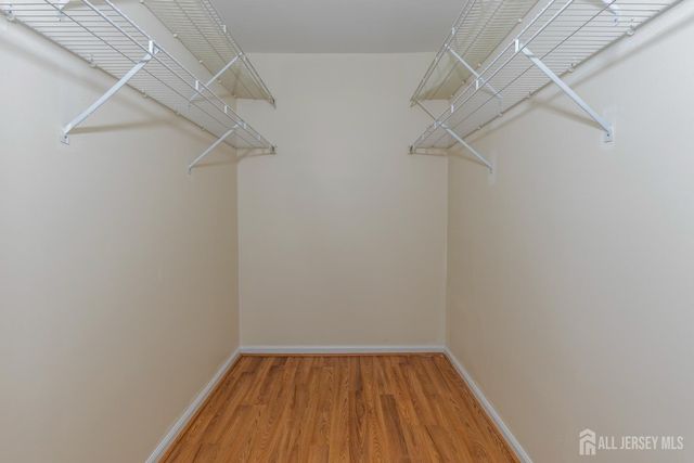 828 Waterford Drive, Edison, NJ 08817