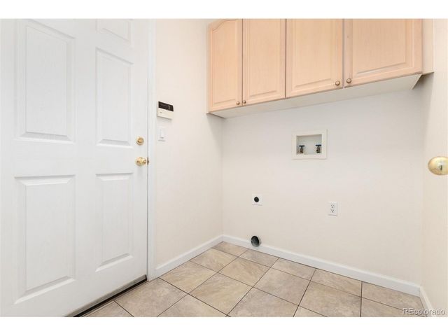 4662 W 103rd Cir, Westminster, CO 80031