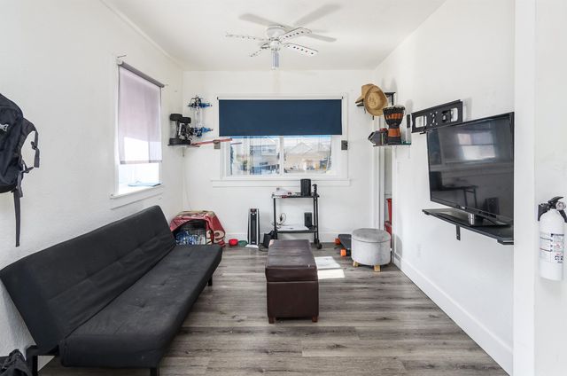 420 5th St, Richmond, CA 94801