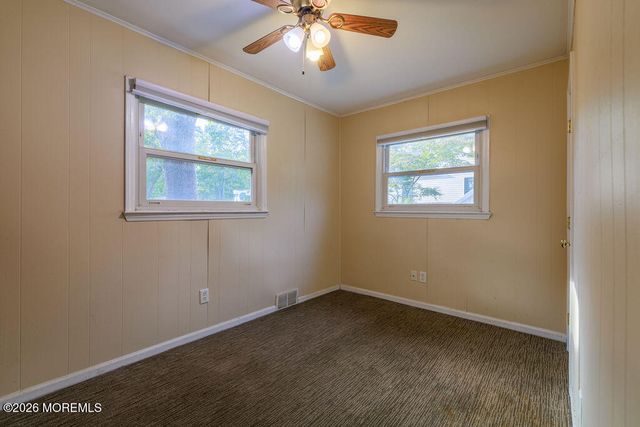 614 Caranetta Drive, Lakewood, NJ 08701