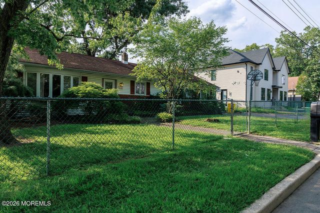 614 Caranetta Drive, Lakewood, NJ 08701