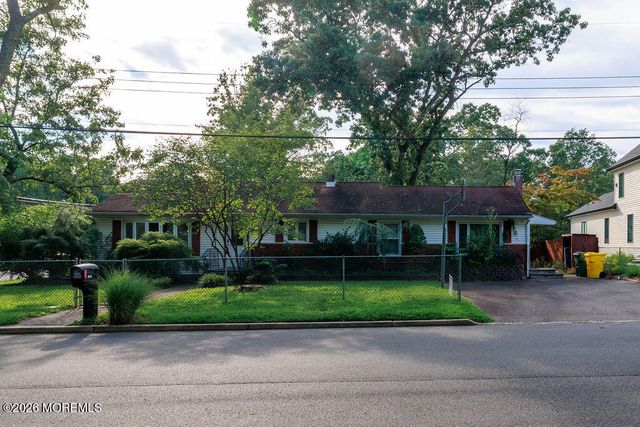 614 Caranetta Drive, Lakewood, NJ 08701