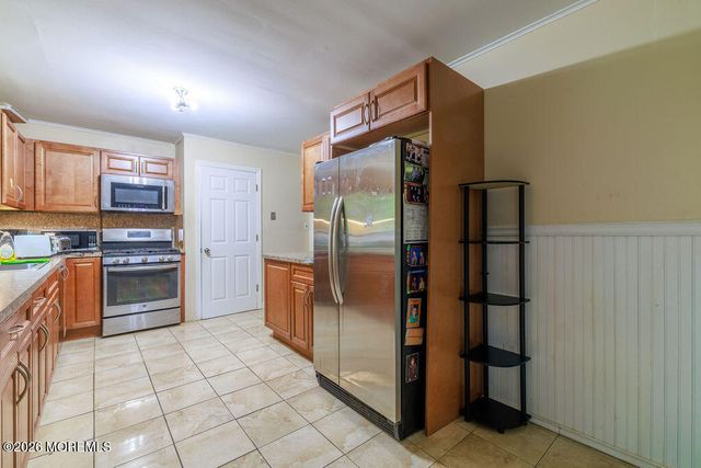 614 Caranetta Drive, Lakewood, NJ 08701