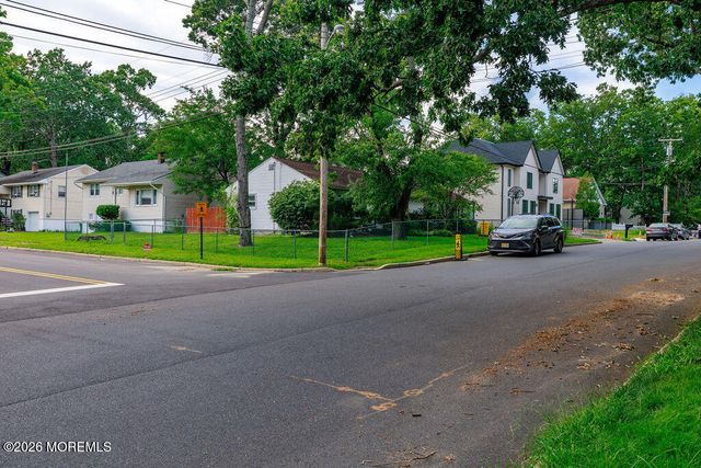 614 Caranetta Drive, Lakewood, NJ 08701