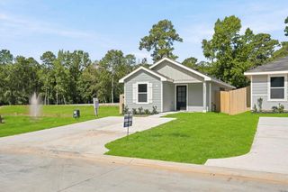 14525 William Trails Drive, Willis, TX 77378