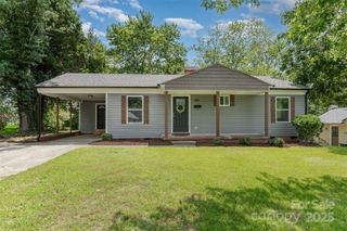 3015 Lasalle Street, Charlotte, NC 28216