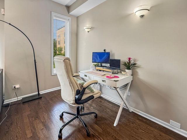 1726 W Diversey Parkway 2E, Chicago, IL 60614