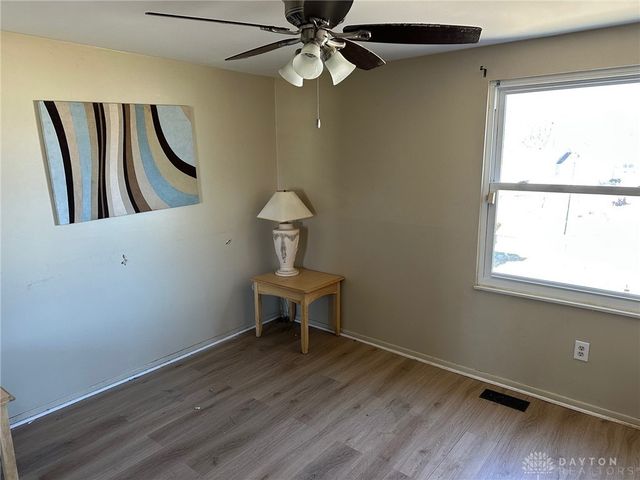 106 Walden Farm Circle, Englewood, OH 45322