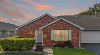 332 W 43rd Court, Griffith, IN 46319