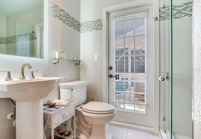 1960 LINCOLN DRIVE, Sarasota, FL 34236