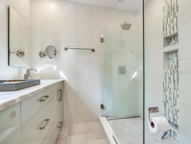 1960 LINCOLN DRIVE, Sarasota, FL 34236