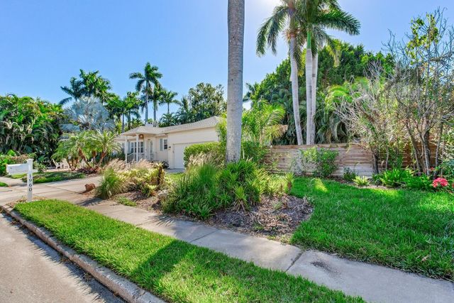 1960 LINCOLN DRIVE, Sarasota, FL 34236